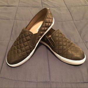 Steve Madden Olive Green Shoes